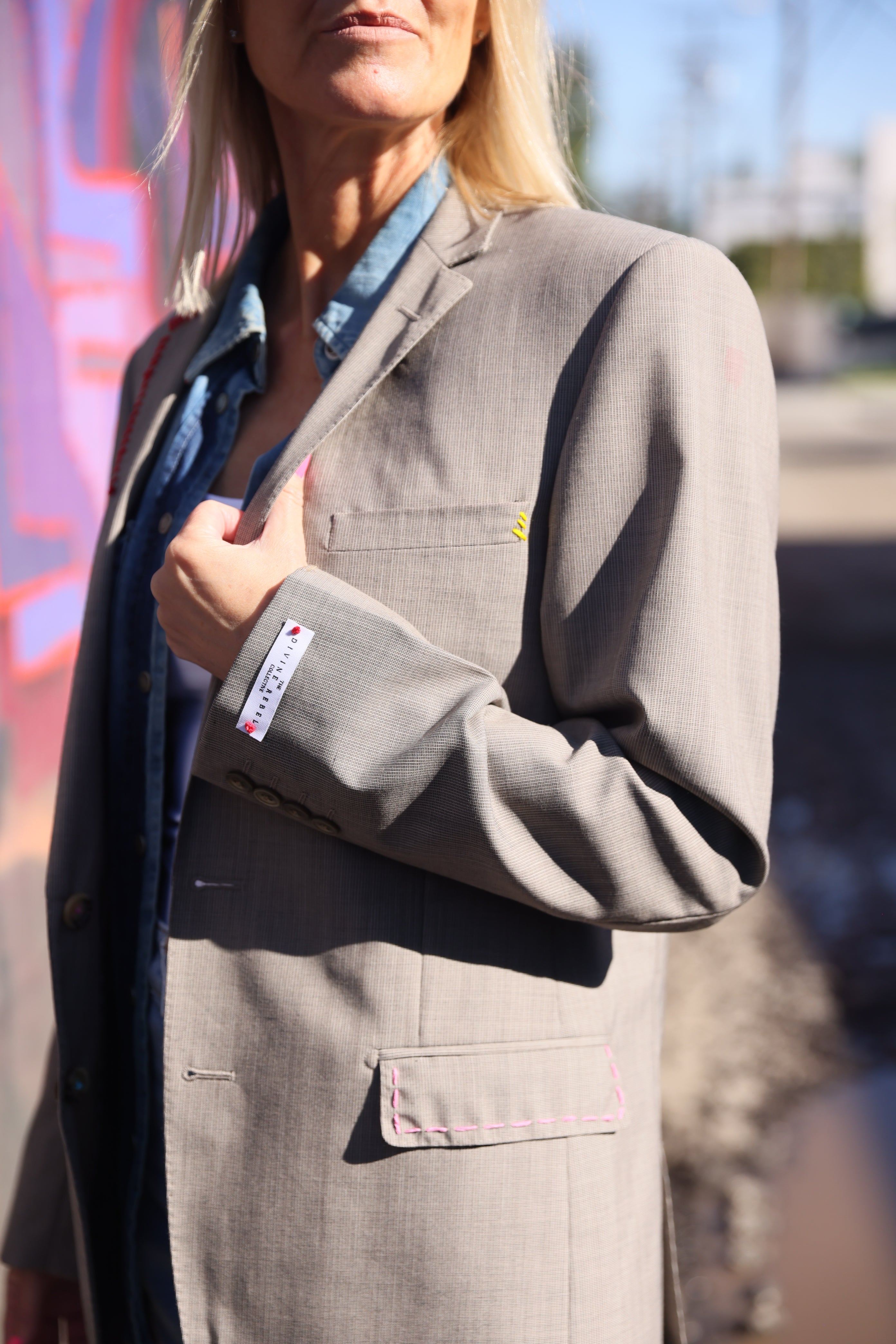 Biella Italy “Wink & a Smile” Blazer - Size 38S