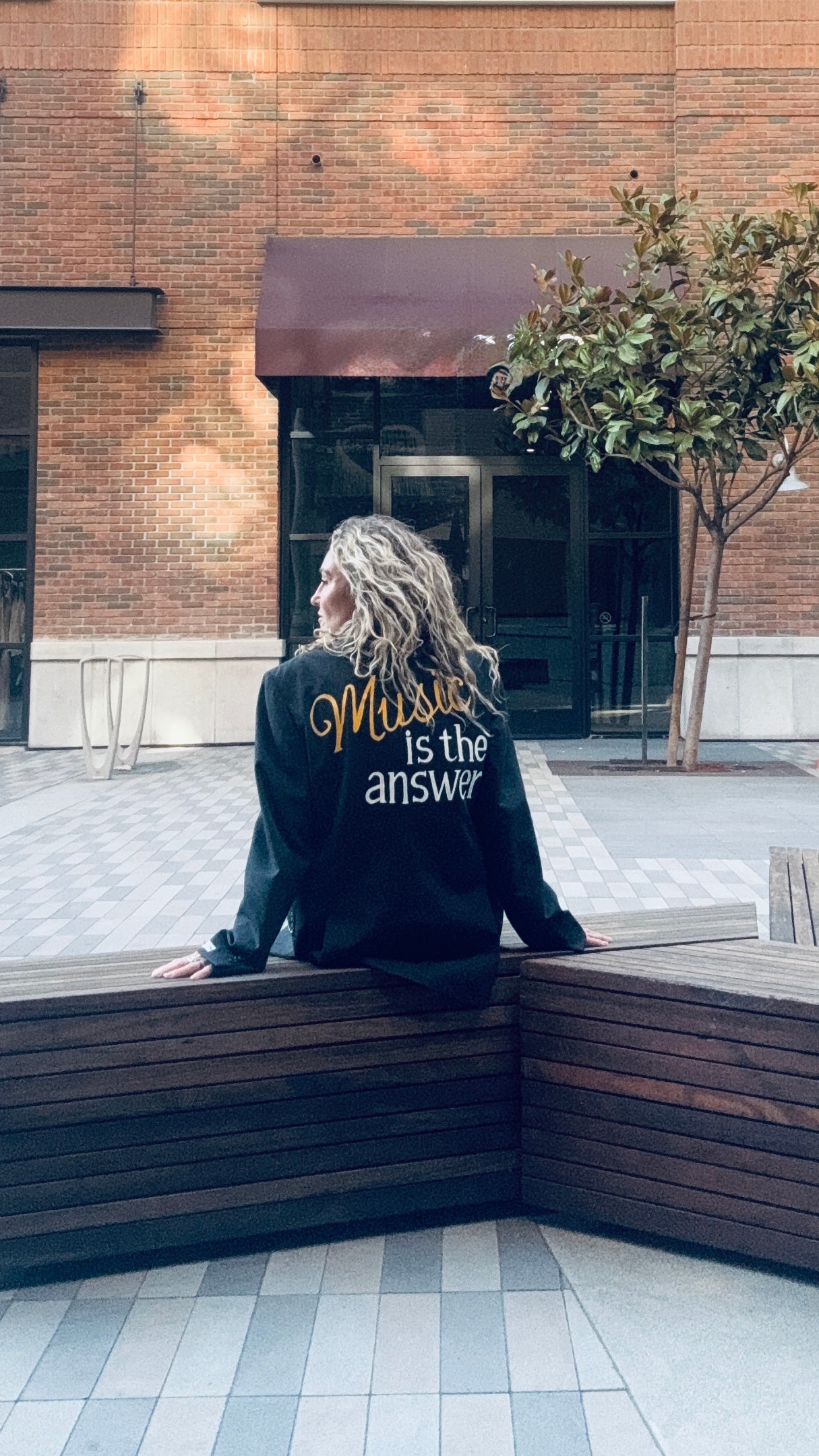 Ben Sherman “Music is the Answer” Blazer Men's US 44