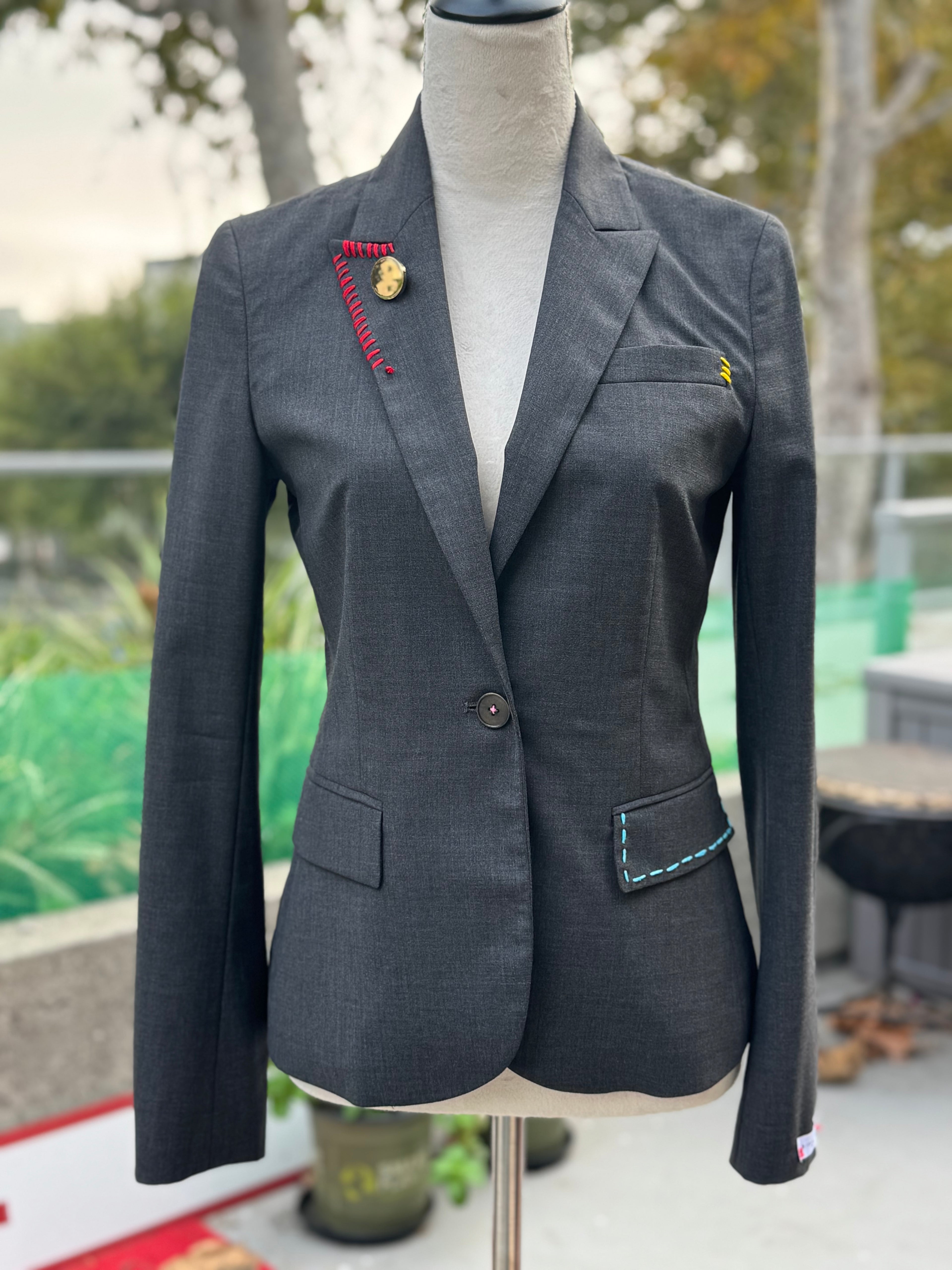 Theory “Love Always” Blazer - Size US2 Women's